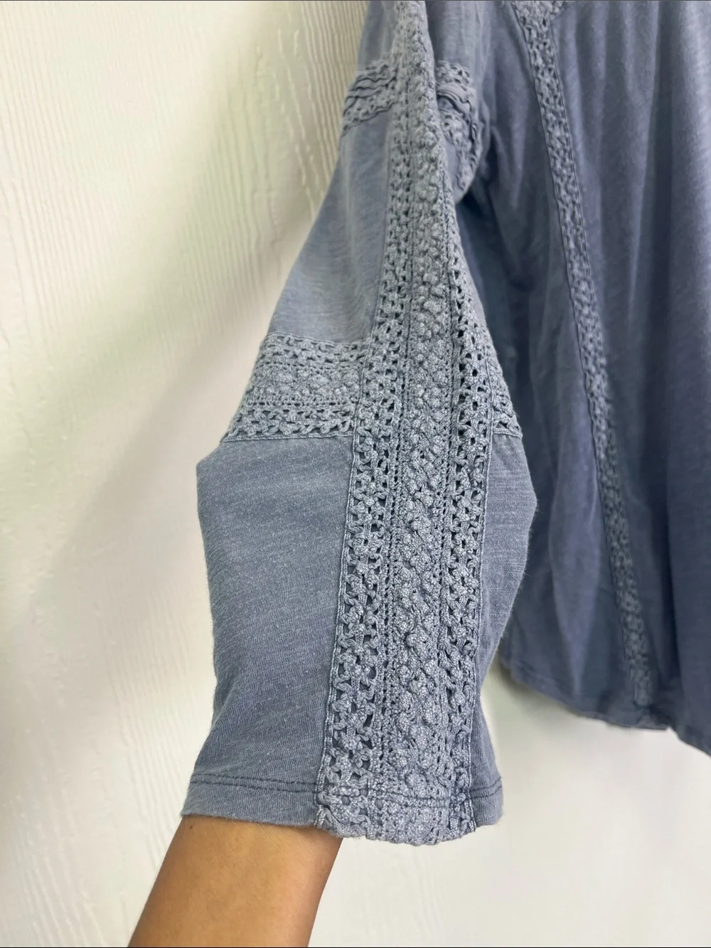 Free People - Boy Meets Girl In Pacific Coast Crochet Accent Blue Lace Blouse M